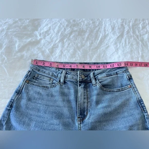 SOLD - Picture 4 of 8